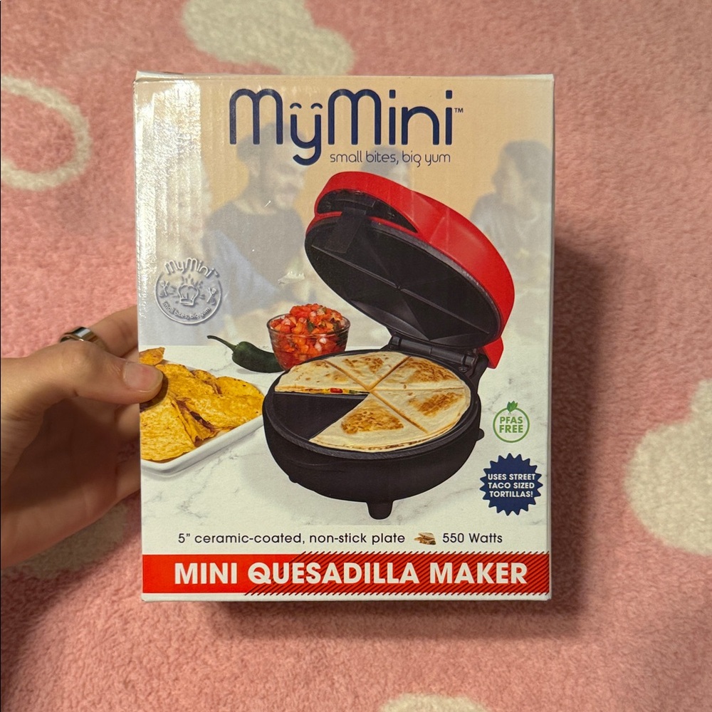 Mini Quesadilla Maker